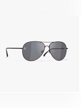 CHANEL Black Aviator Sunglasses